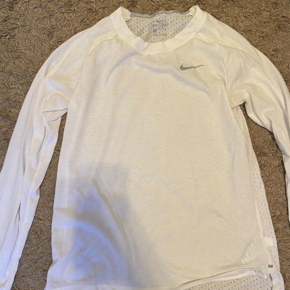Nike Dri-Fit running long sleeve - Picture 1 of 3